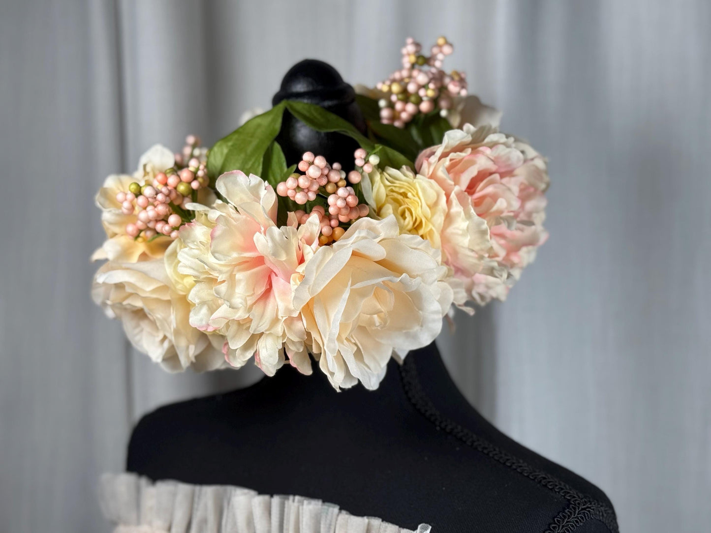 Peaches & Cream Floral Halo,Flower Tiara,Flower Crown,Elven Princess Headpiece,Fairy-core,Renaissance Faire,Special Occasion Photoshoot