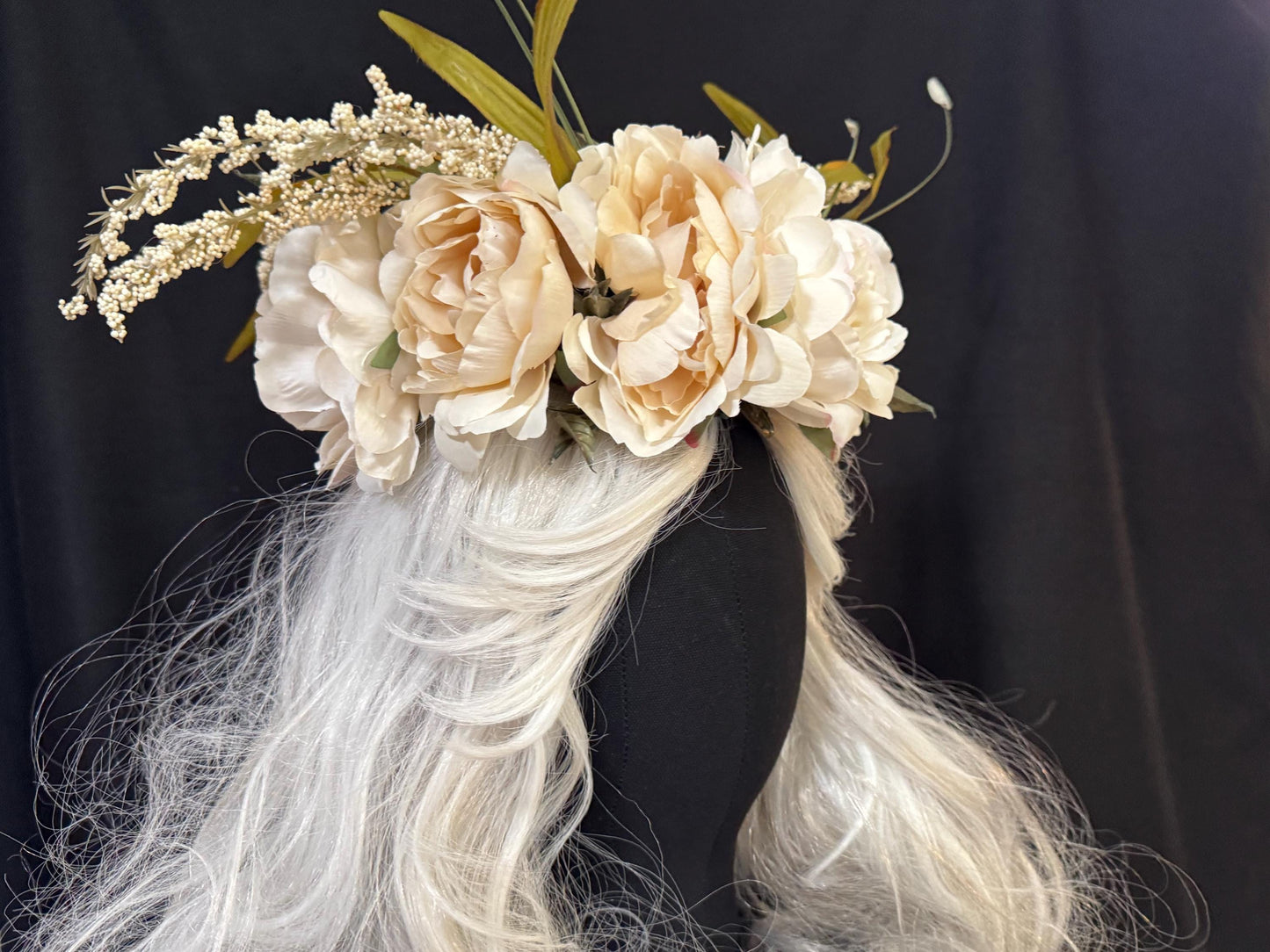Cream Dream Floral Halo,Flower Tiara,Flower Crown,Elven Princess Headpiece,Fairy-core,Renaissance Faire,Special Occasion Photoshoot