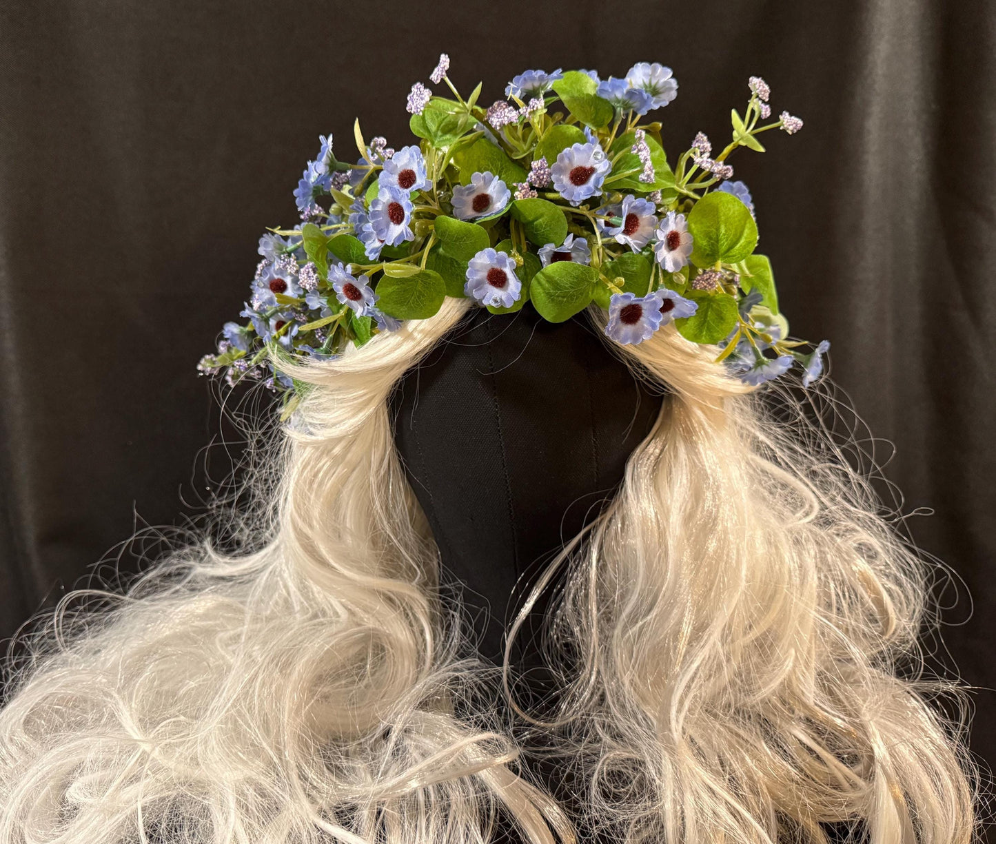 Daisy Mae Floral Garland,Flower Tiara,Flower Crown,Elven Princess Headpiece,Fairy-core,Renaissance Faire,Special Occasion Photoshoot