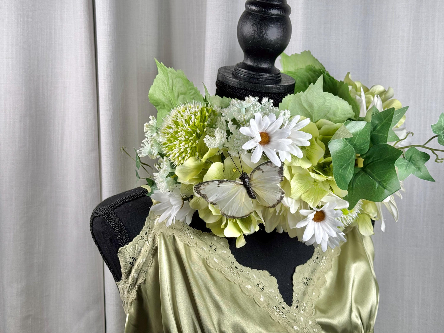 Spring Green Floral Garland,Flower Tiara,Flower Crown,Elven Princess Headpiece,Fairy-core,Renaissance Faire,Special Occasion Photoshoot