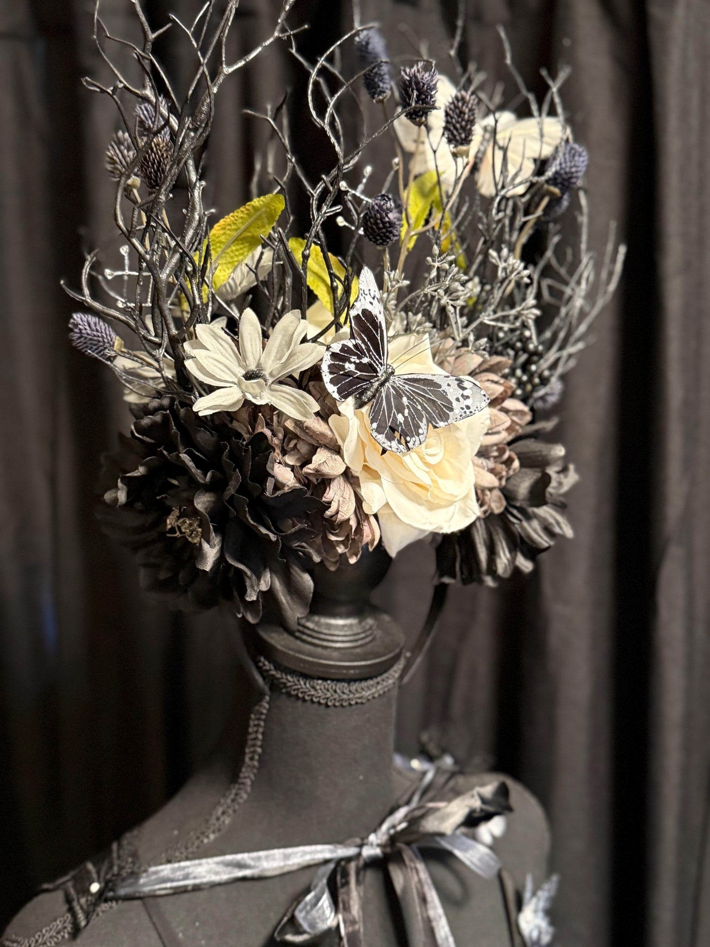 Nitebloom Butterfly Princess (ADULT4-6),Dark Butterlfy,Masquerade,MardiGras,Photoshoot,Fantasy,LARP,RenFaire,FairyCore,Costume