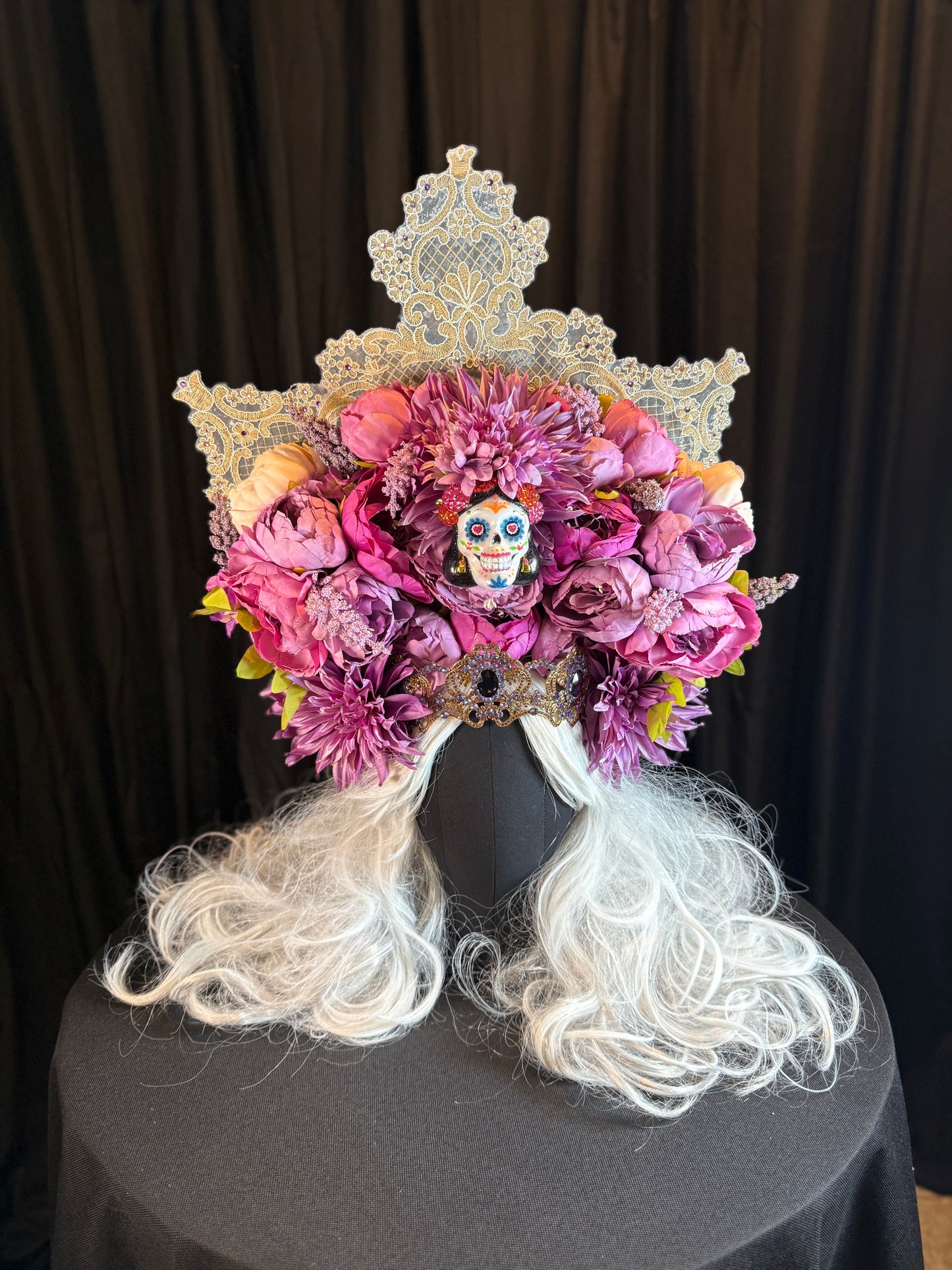 “La Dama en Púrpura” (The Lady in Purple)  — Custom Commission