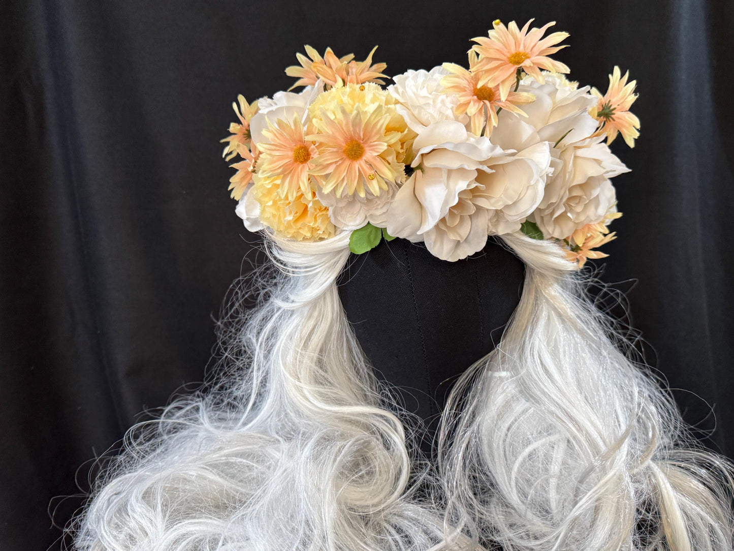 Peaches & Cream Floral Garland,Flower Tiara,Flower Crown,Elven Princess Headpiece,Fairy-core,Renaissance Faire,Special Occasion Photoshoot