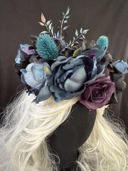 Twilight's Kiss Floral Halo Headdress, Dark Flower Crown, Gothic Crown, Fairy Crown, Cherub Halo, Witchy Headpiece, Photoshoot Prop