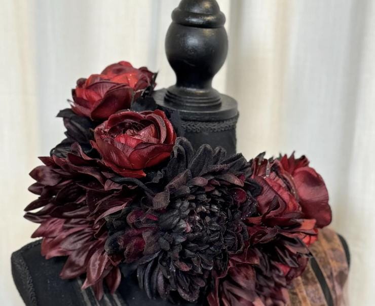 Black Crimson Floral Garland,Flower Tiara, Flower Crown,Elven Princess Headpiece,Fairy-core,Ren Faire,Special Occasion Photoshoot