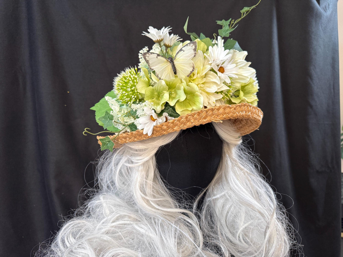 Spring Green Floral Garland,Flower Tiara,Flower Crown,Elven Princess Headpiece,Fairy-core,Renaissance Faire,Special Occasion Photoshoot
