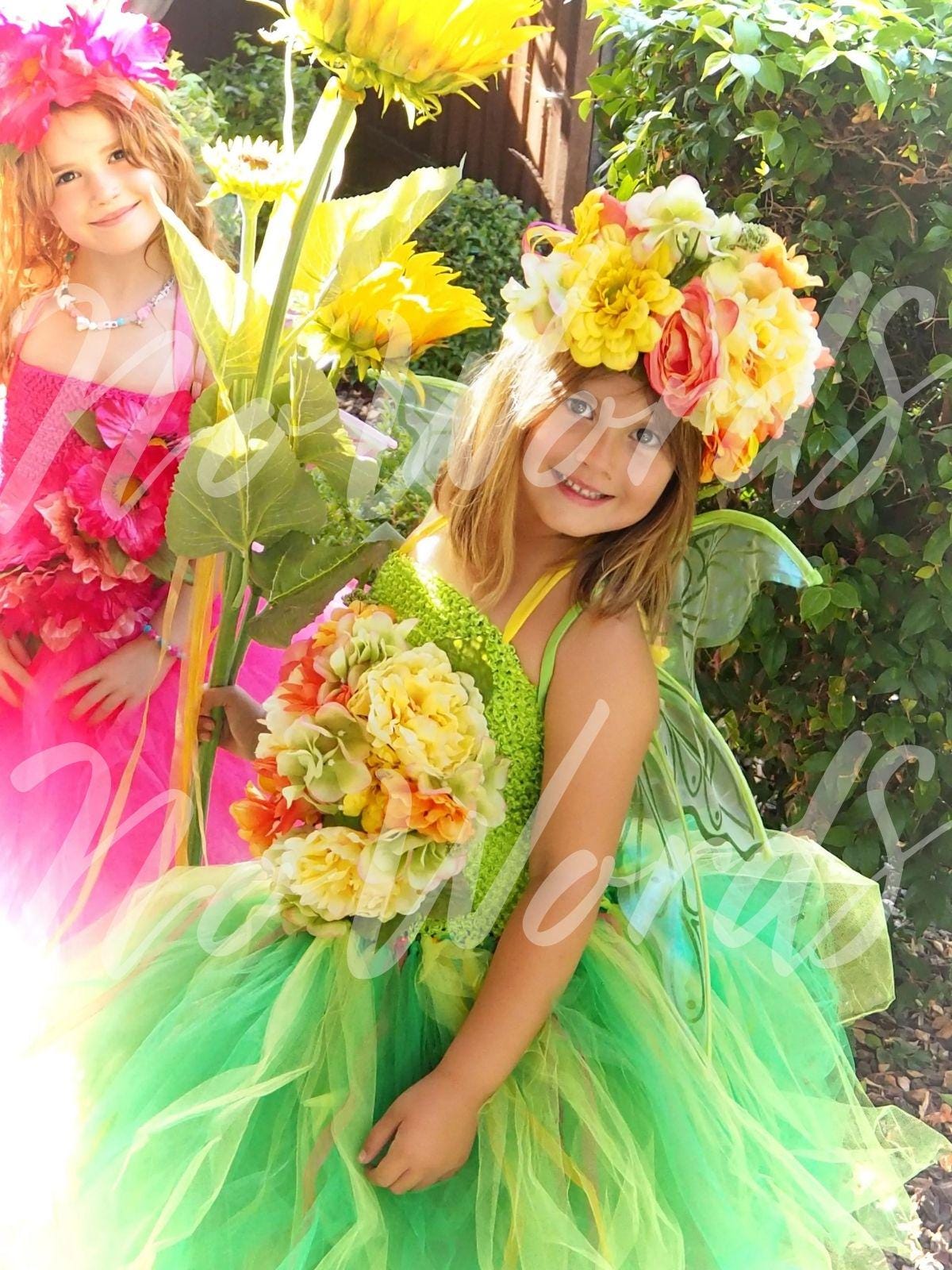 Child Garden Fairy Costume – Green Wings & Floral Crown – Sunbeam Nymph of the Summer Glade – Fairy Party / Ren Faire Outfit – Size 6–8