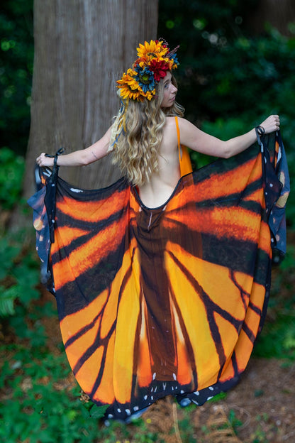 Adult Monarch Butterfly Costume – Orange Butterfly Wings & Crown – Monarch Enchantress – Renaissance Faire / Masquerade Outfit – Size 6–8