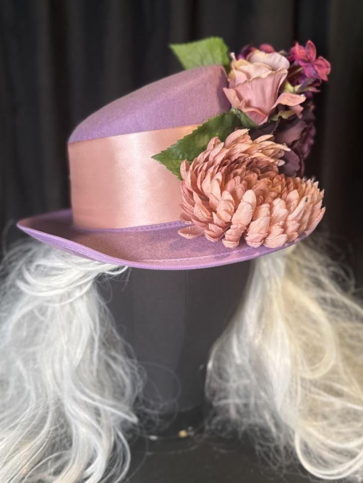 Lady Lavender Floral Top Hat – Lavender Pink Hat, Fairycore Headpiece, Garden Party Hat, Pastel Top Hat, Ren Faire, Cosplay