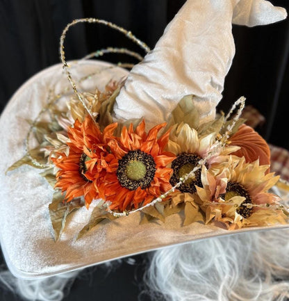 Wiccan White Witch Hat – White Velvet Witch Hat, Autumn Harvest Hat, Light Witch Aesthetic, Halloween Costume, Ren Faire, Cosplay Headpiece