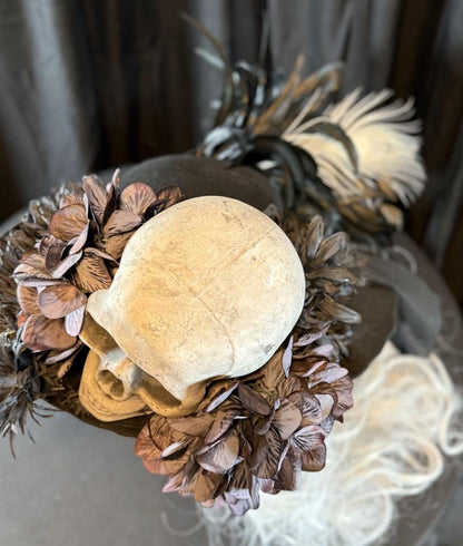 Dead Men Tell No Tales Pirate Hat – Skull Tricorn Hat, Gothic Pirate Hat, Renaissance Faire Costume, LARP Headpiece, Theatrical Hat