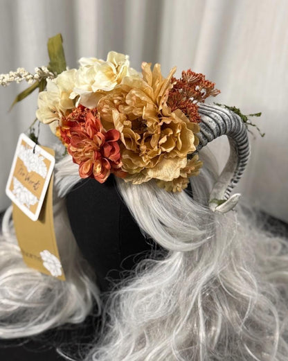 Horned Headdress Flower Crown, Ram Horn Headpiece, Elven Tiara, Fairy Crown, Ren Faire Costume, Fantasy Headpiece, Photoshoot Prop