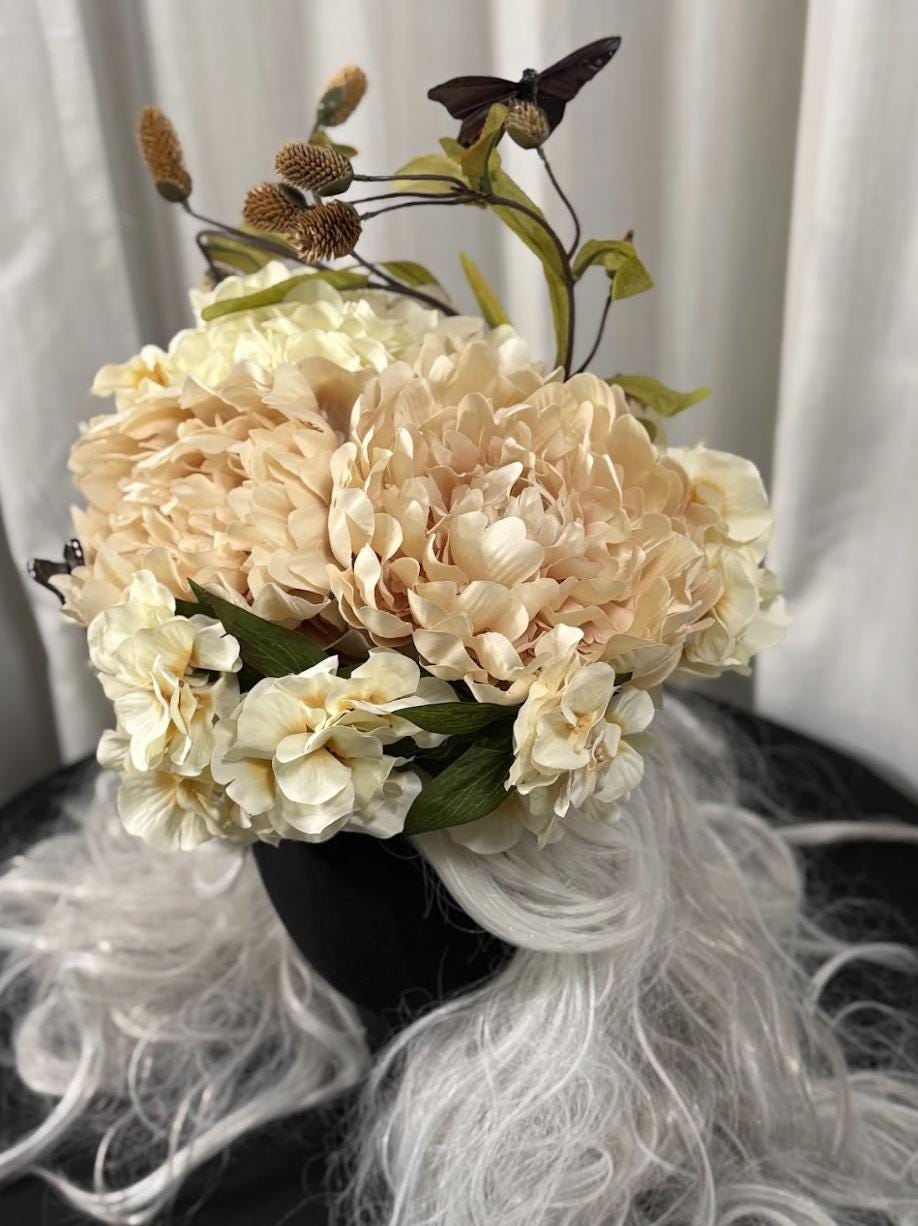 Dreams in Cream Halo Headdress, Bridal Flower Crown, Cherub Halo, Fairy Crown, Wedding Headpiece, Cottagecore Crown, Photoshoot Prop