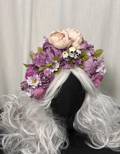 La Flor del Recuerdo Fascinator, Sugar Skull Crown, Día de los Muertos Headpiece, Floral Skull Crown, Lavender Crown, Festival Headpiece