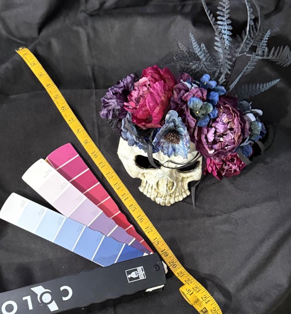 Midnight Bloom Mask – Skull Floral Gothic Mask – Dark Fantasy Masquerade Mask – Halloween Cosplay Costume Mask
