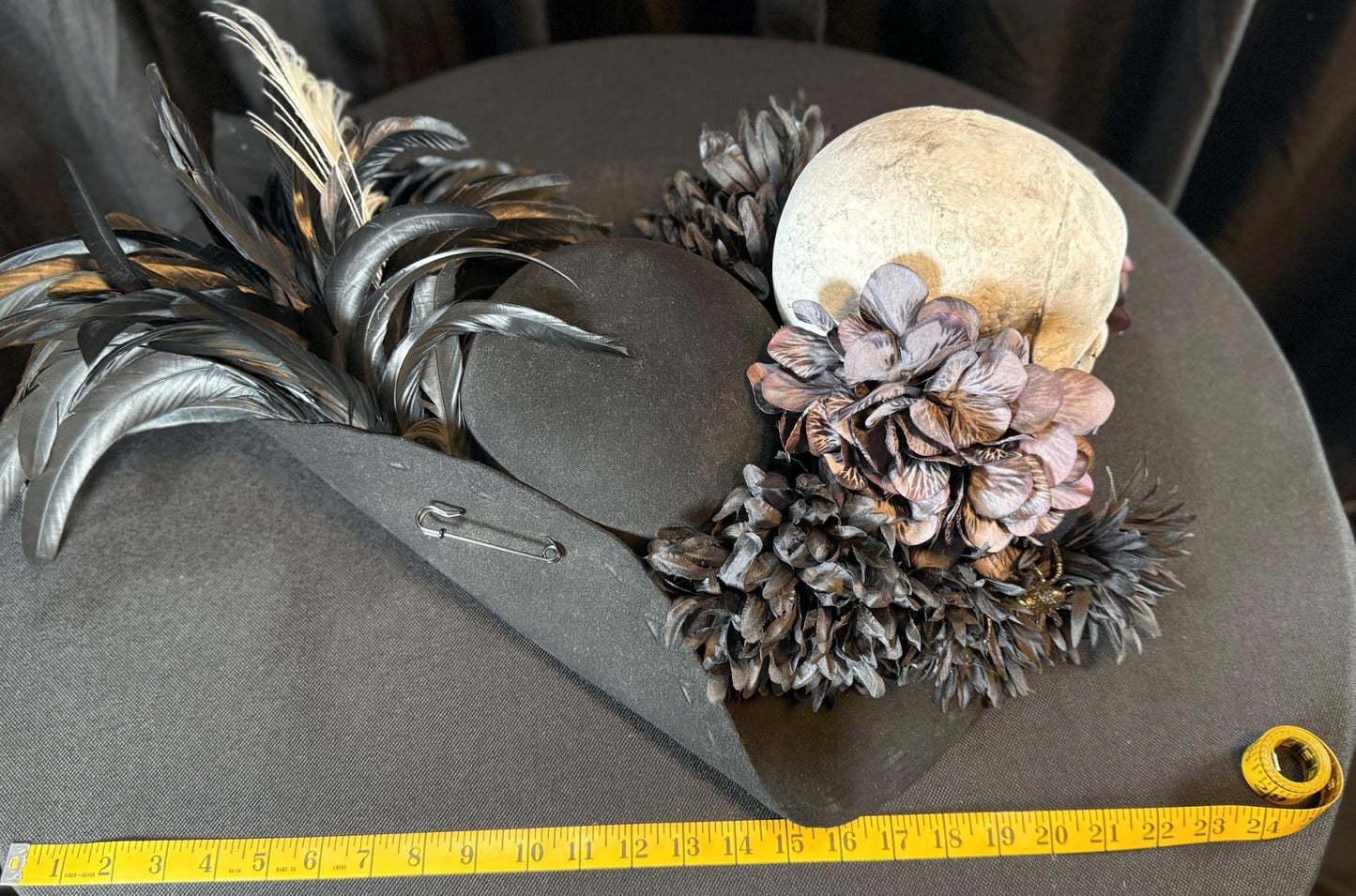 Dead Men Tell No Tales Pirate Hat – Skull Tricorn Hat, Gothic Pirate Hat, Renaissance Faire Costume, LARP Headpiece, Theatrical Hat