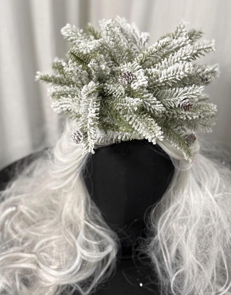 Snowfall Crown Fascinator, Winter Fascinator, Evergreen Crown, Snow Queen Crown, Holiday Headpiece, Forest Headpiece, Photoshoot Fascinator