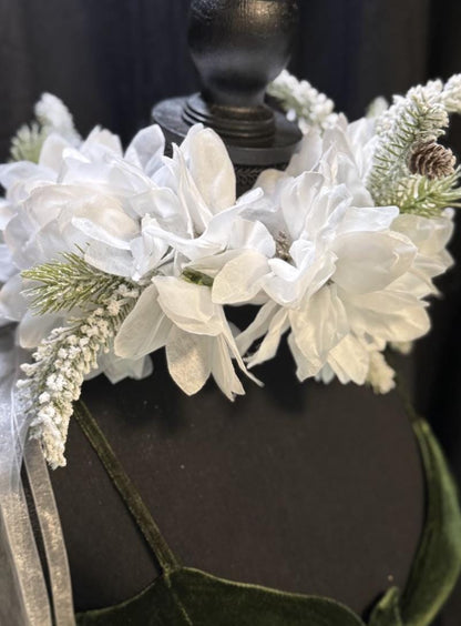 Winterborne Snowy Poinsettia Holiday Garland | White Christmas Crown, Ice Queen Halo, Winter Wedding Headpiece, Frosted Floral Tiara