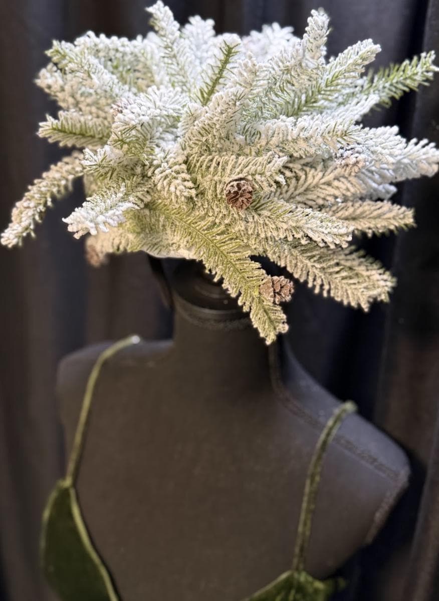 Snowfall Crown Fascinator, Winter Fascinator, Evergreen Crown, Snow Queen Crown, Holiday Headpiece, Forest Headpiece, Photoshoot Fascinator