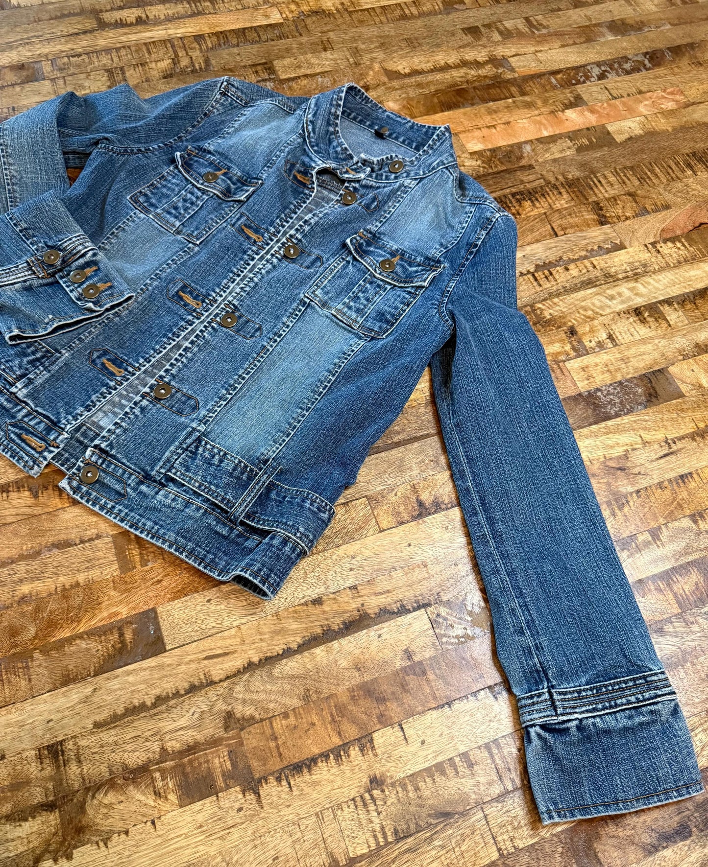 Vintage Denim Jacket L – Belted Women's Jean Jacket Medium Wash – Forever in Blue Jeans Inspo Closet