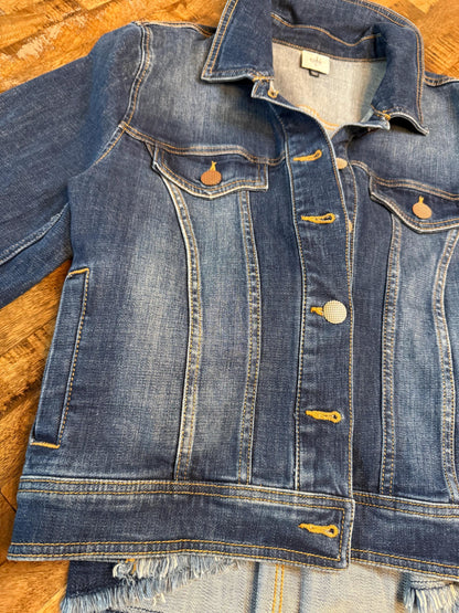 Vintage Denim Jacket L CABI – Belted Women's Jean Jacket Medium Dark Wash – Forever in Blue Jeans Inspo Closet