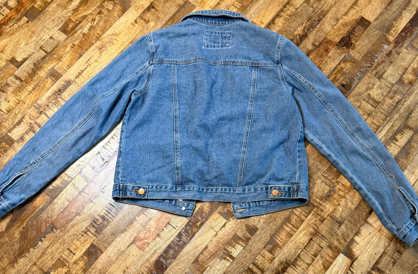 Vintage Denim Jacket S FOREVER21 – Medium Light Wash Women's Jean Jacket – Forever in Blue Jeans Inspo Closet