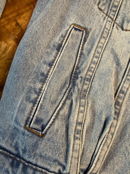 Vintage Denim Jacket M BLANK NYC – Light Wash Women's Jean Jacket – Forever in Blue Jeans Inspo Closet
