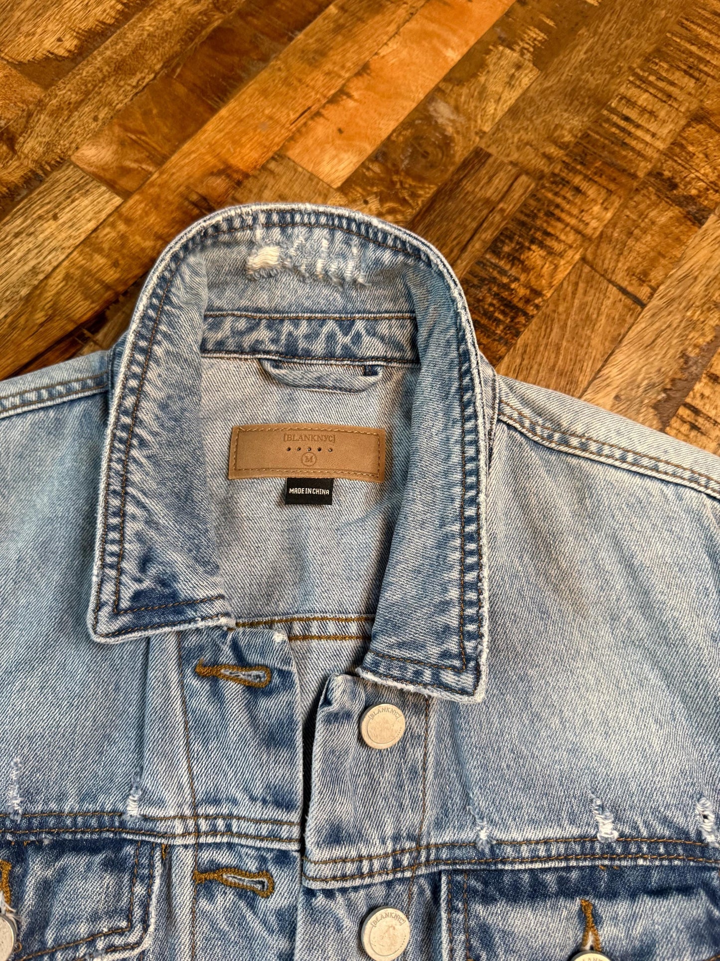 Vintage Denim Jacket M BLANK NYC – Light Wash Women's Jean Jacket – Forever in Blue Jeans Inspo Closet