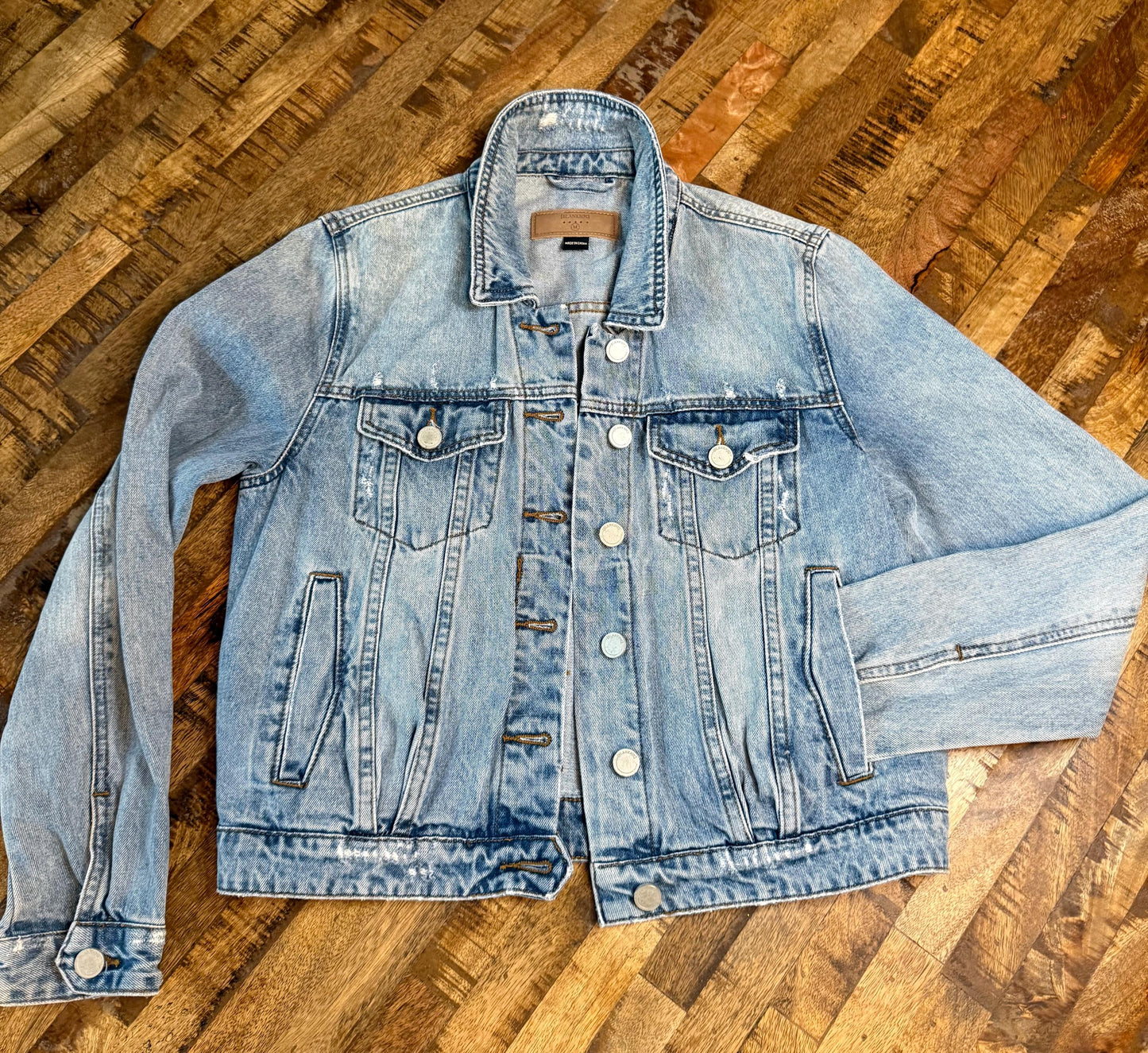 Vintage Denim Jacket M BLANK NYC – Light Wash Women's Jean Jacket – Forever in Blue Jeans Inspo Closet
