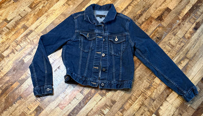 Vintage Denim Jacket S UNIQLO – Dark Wash Women's Jean Jacket – Forever in Blue Jeans Inspo Closet