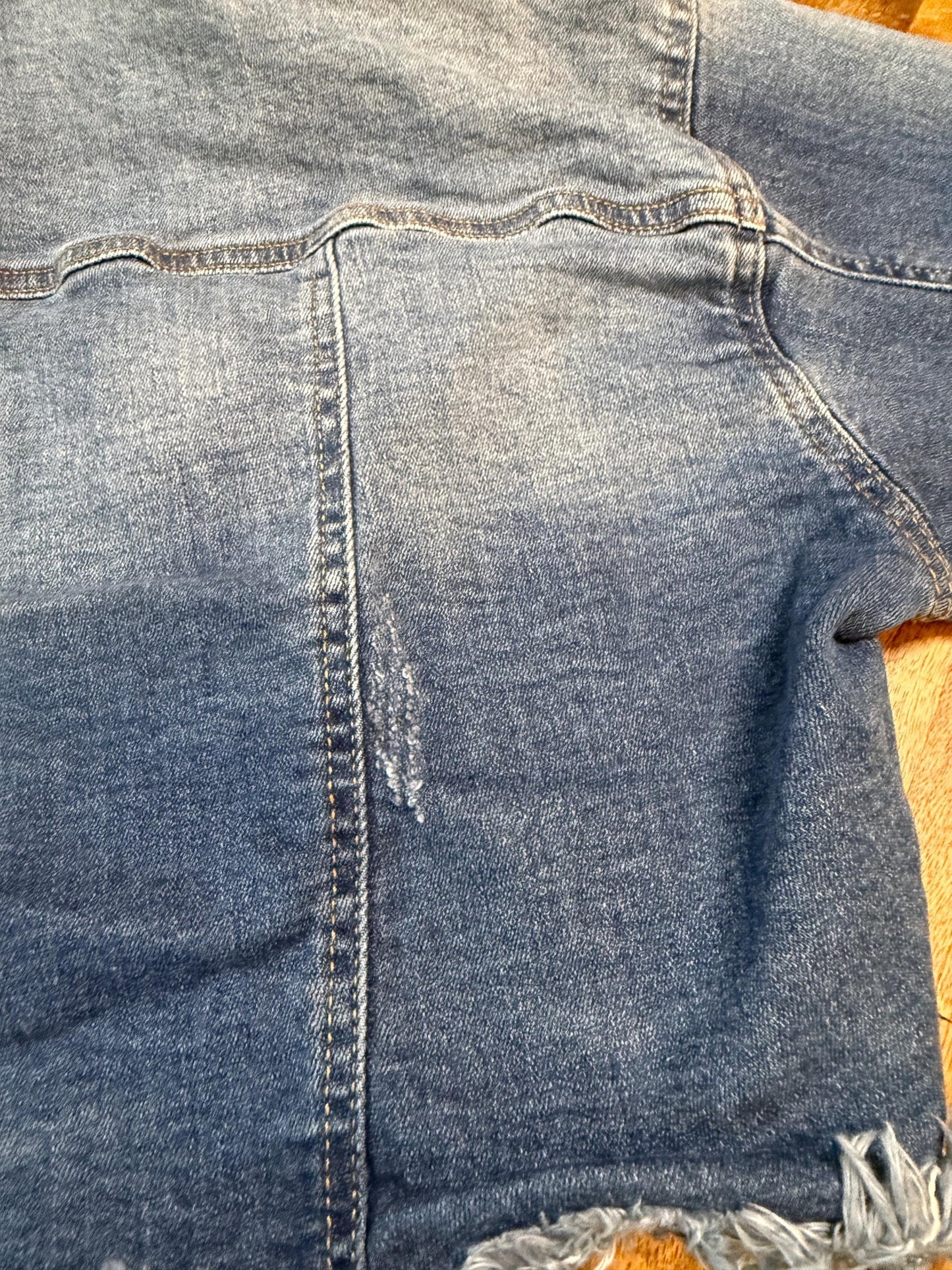 Vintage Denim Jacket S BLACK LABEL – Cropped Women's Jean Jacket Medium Light Wash – Forever in Blue Jeans Inspo Closet