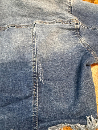 Vintage Denim Jacket S BLACK LABEL – Cropped Women's Jean Jacket Medium Light Wash – Forever in Blue Jeans Inspo Closet