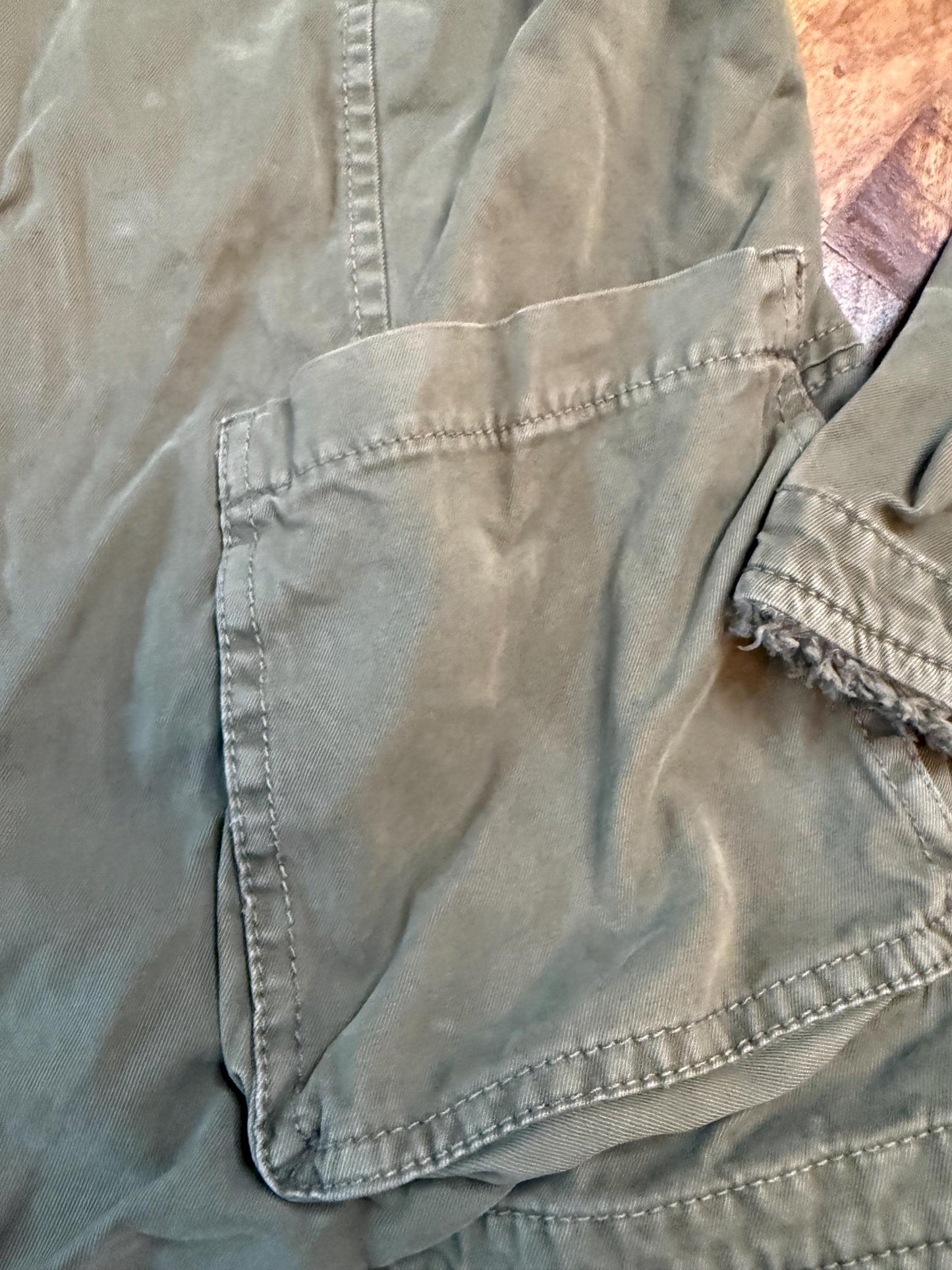 Vintage Olive Military Utility Jacket M BANANA REPUBLIC – Collarless Multi Pocket Field Jacket – Fortunate Son Inspo Closet
