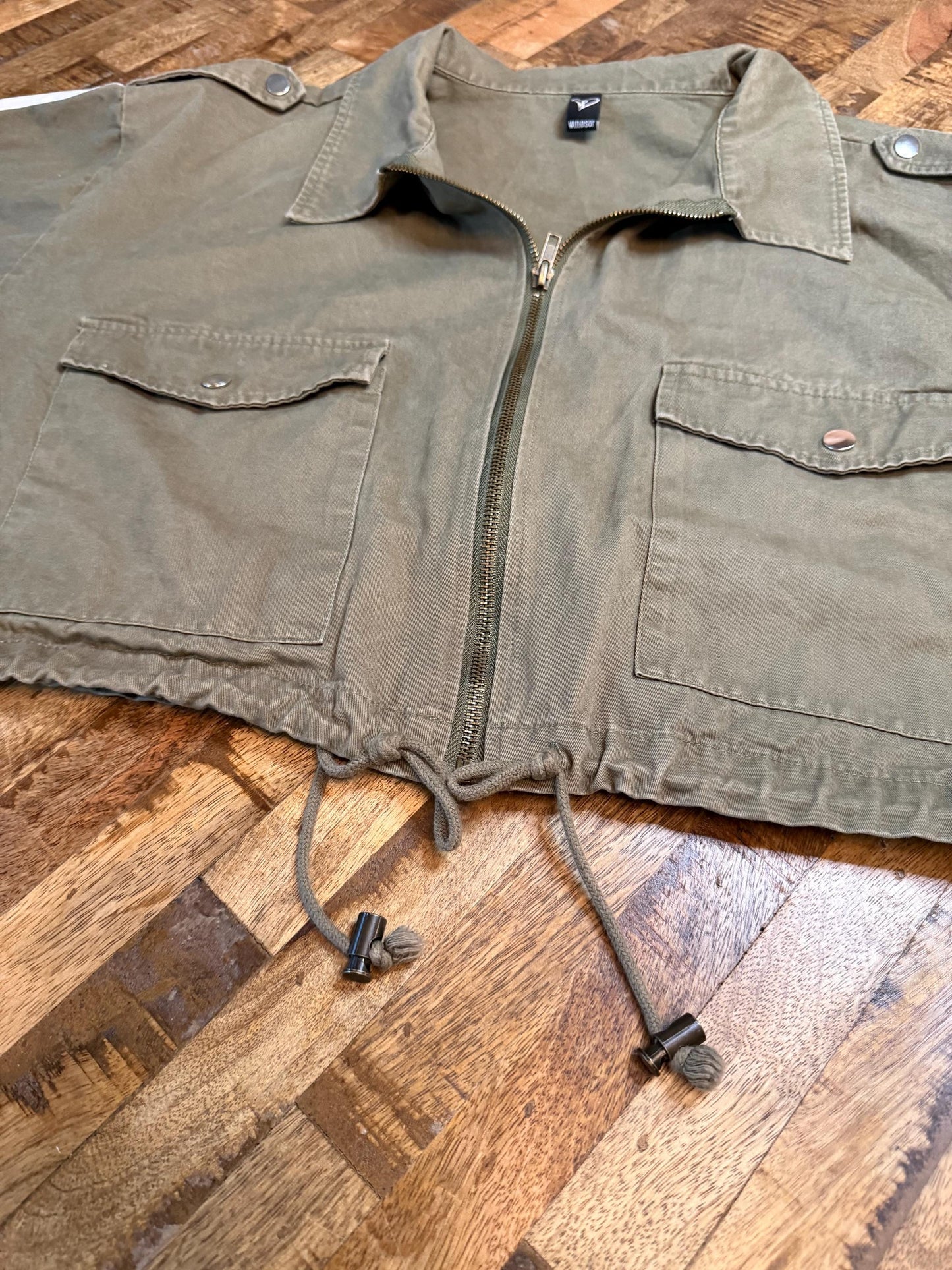 Vintage Olive Military Utility Jacket L WINDSOR – Cropped Drawstring Field Jacket – Fortunate Son Inspo Closet