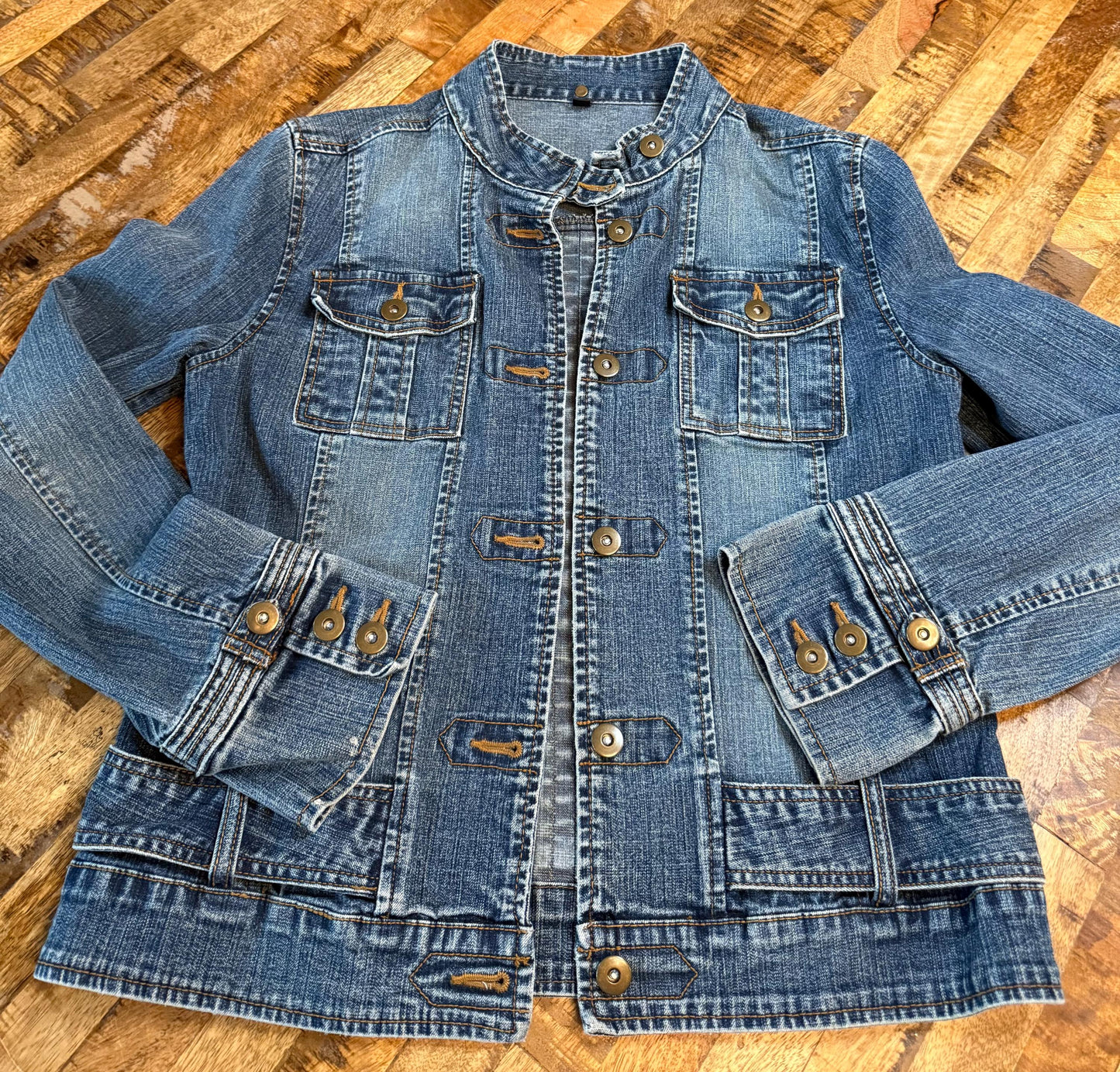 Vintage Denim Jacket L – Belted Women's Jean Jacket Medium Wash – Forever in Blue Jeans Inspo Closet