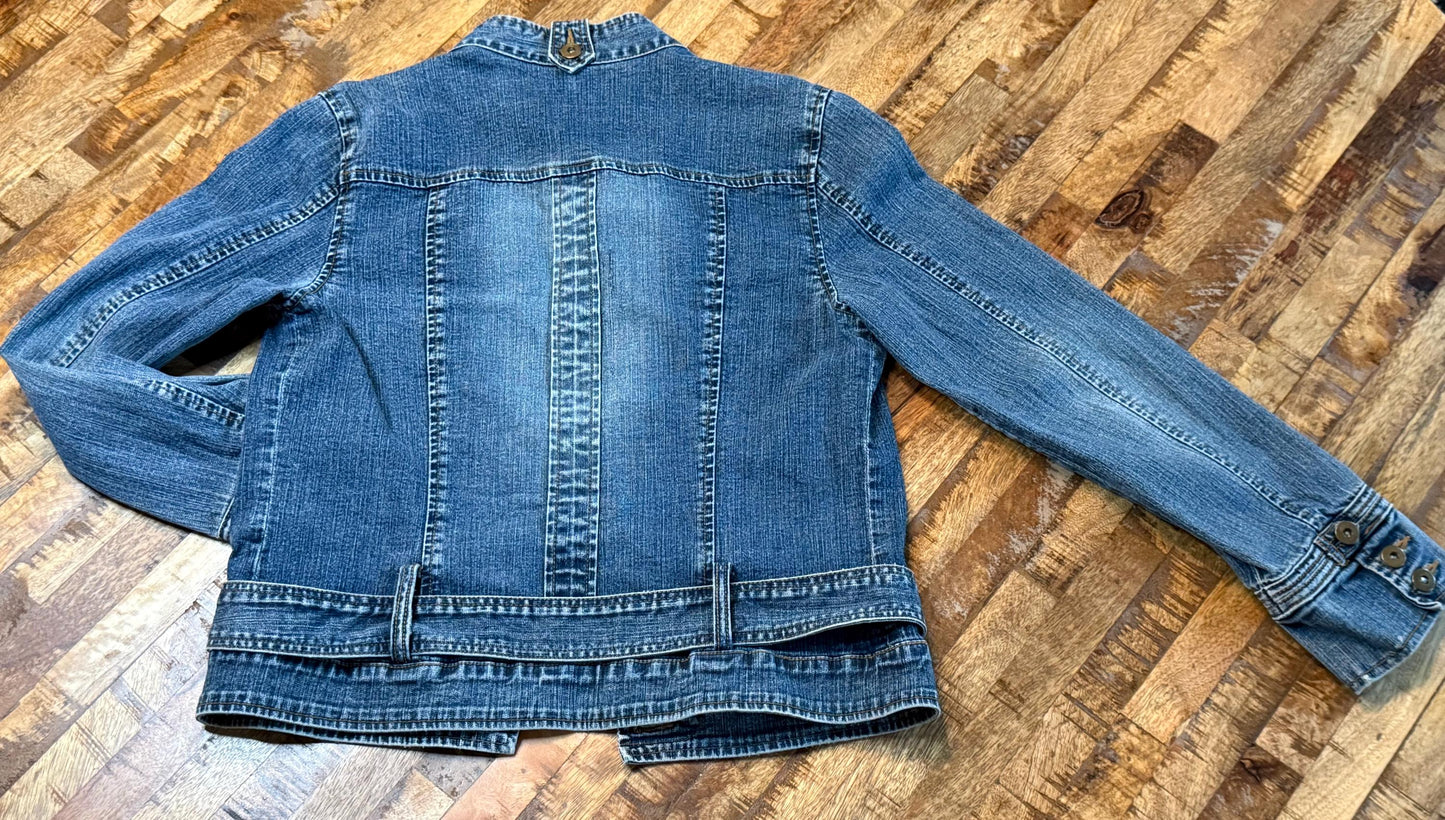 Vintage Denim Jacket L – Belted Women's Jean Jacket Medium Wash – Forever in Blue Jeans Inspo Closet