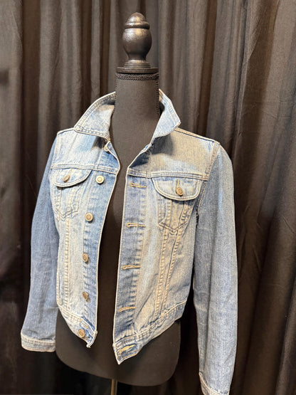 Vintage Denim Jacket S 2B BEBE – Light Wash Women's Jean Jacket – Forever in Blue Jeans Inspo Closet