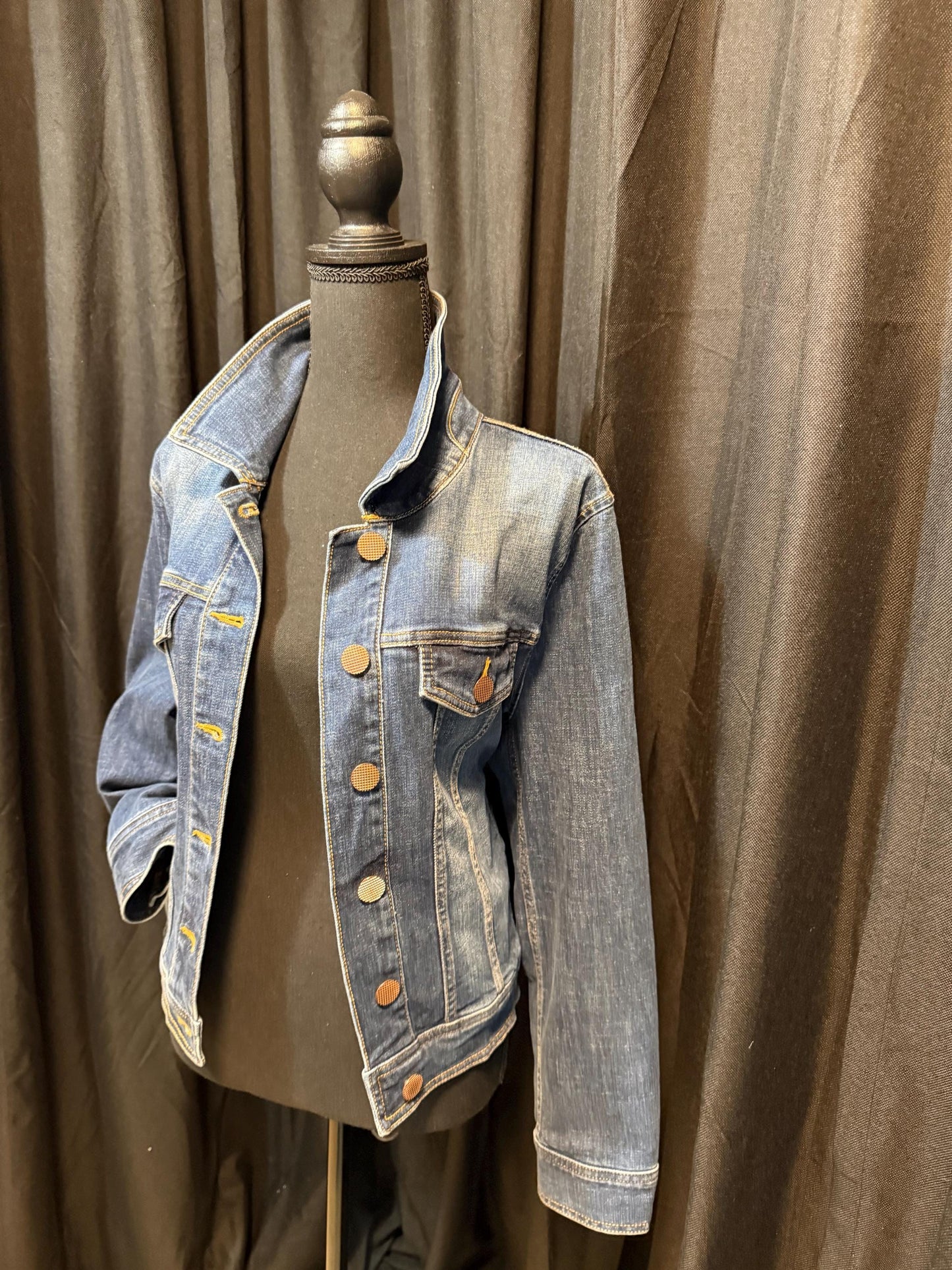 Vintage Denim Jacket L CABI – Belted Women's Jean Jacket Medium Dark Wash – Forever in Blue Jeans Inspo Closet