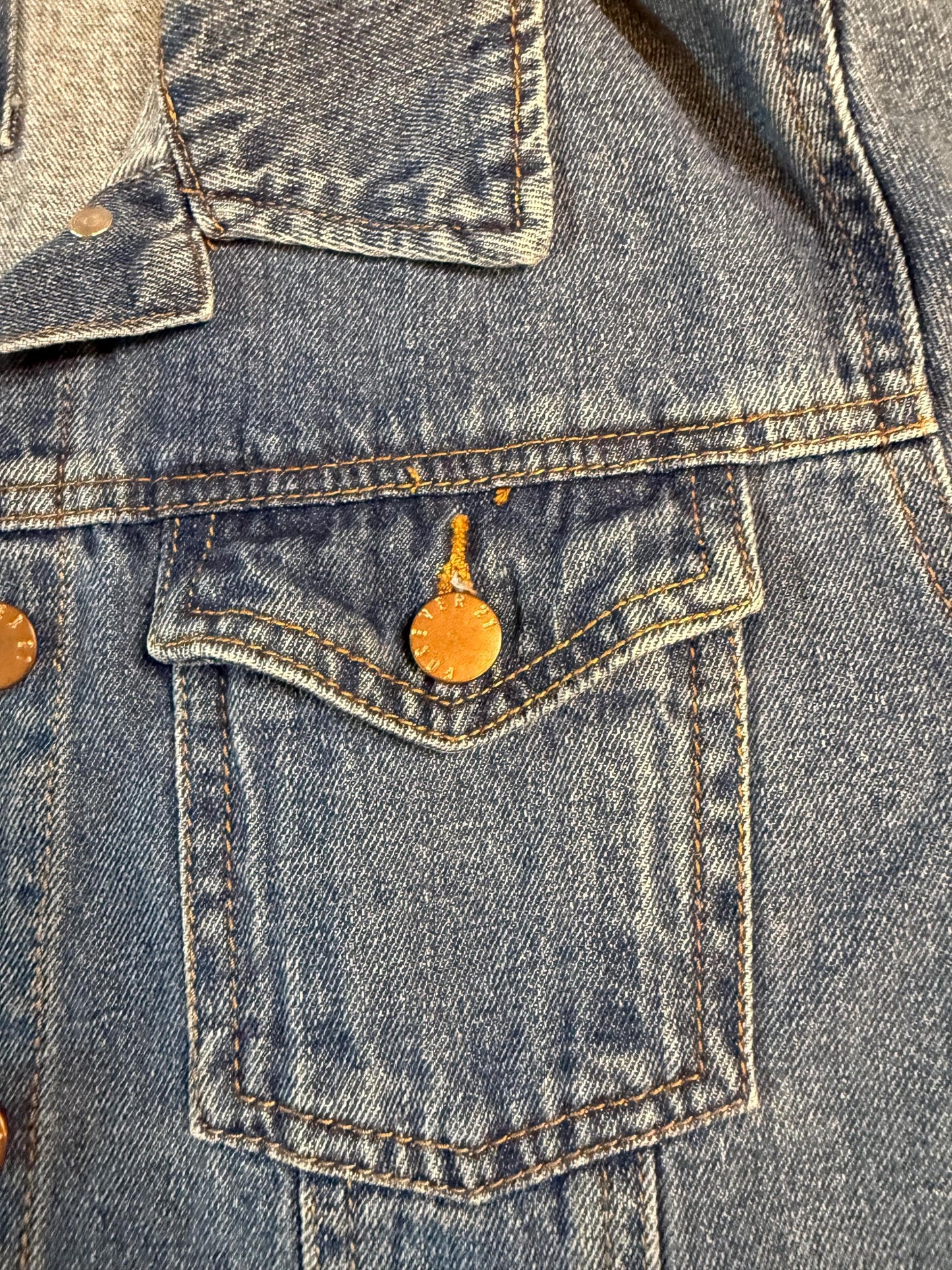Vintage Denim Jacket S FOREVER21 – Medium Light Wash Women's Jean Jacket – Forever in Blue Jeans Inspo Closet
