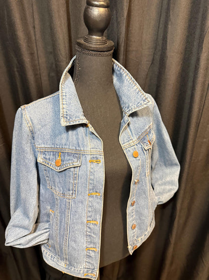 Vintage Denim Jacket S FOREVER21 – Medium Light Wash Women's Jean Jacket – Forever in Blue Jeans Inspo Closet