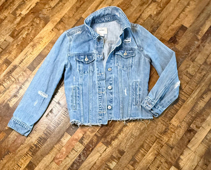 Vintage Denim Jacket XS OLD NAVY – Distressed Light Wash Women's Jean Jacket – Forever in Blue Jeans Inspo Closet