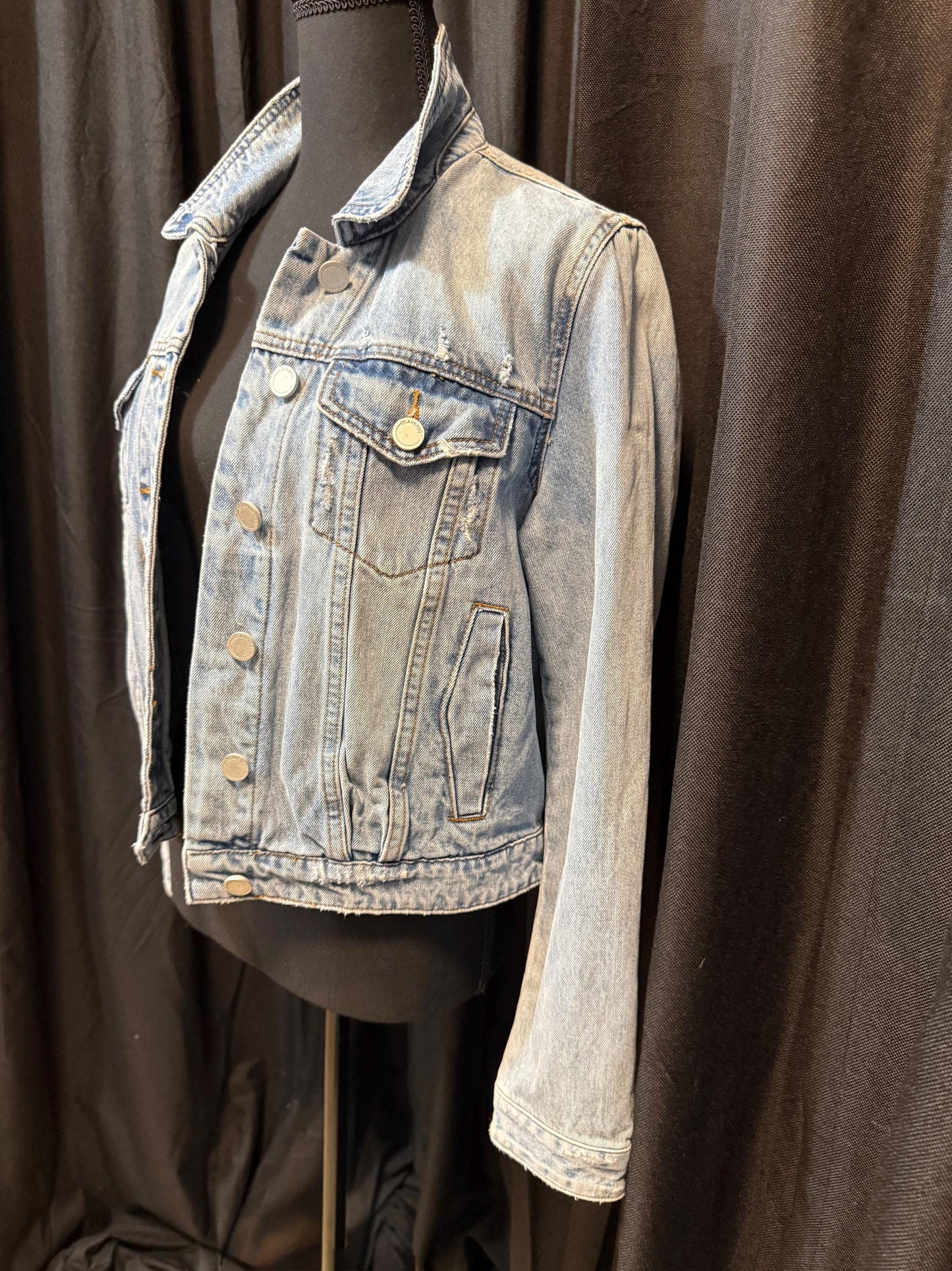 Vintage Denim Jacket M BLANK NYC – Light Wash Women's Jean Jacket – Forever in Blue Jeans Inspo Closet