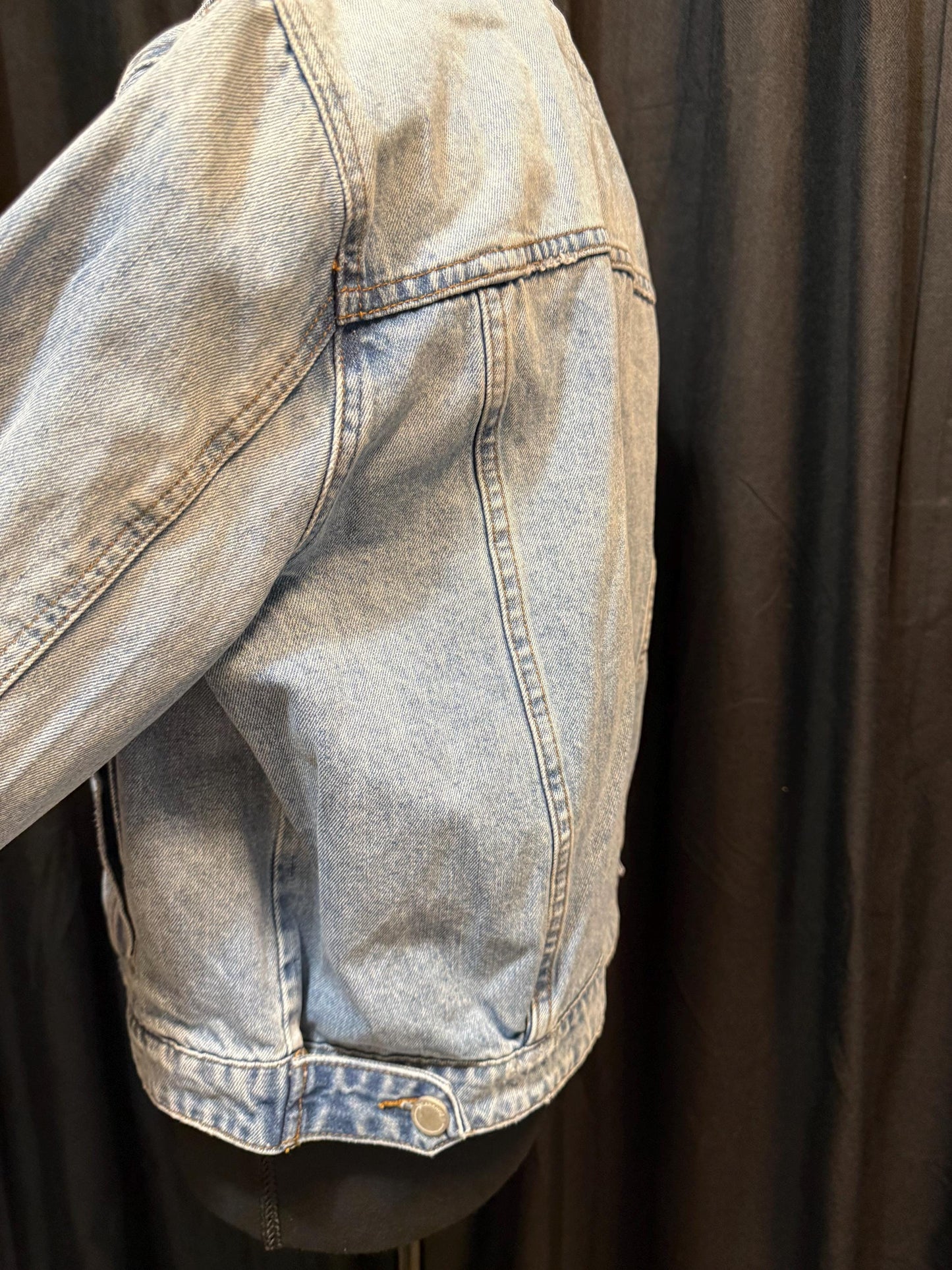 Vintage Denim Jacket M BLANK NYC – Light Wash Women's Jean Jacket – Forever in Blue Jeans Inspo Closet