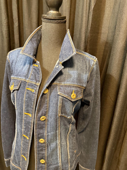 Vintage Denim Jacket M CABI – Dark Wash Women's Jean Jacket – Forever in Blue Jeans Inspo Closet