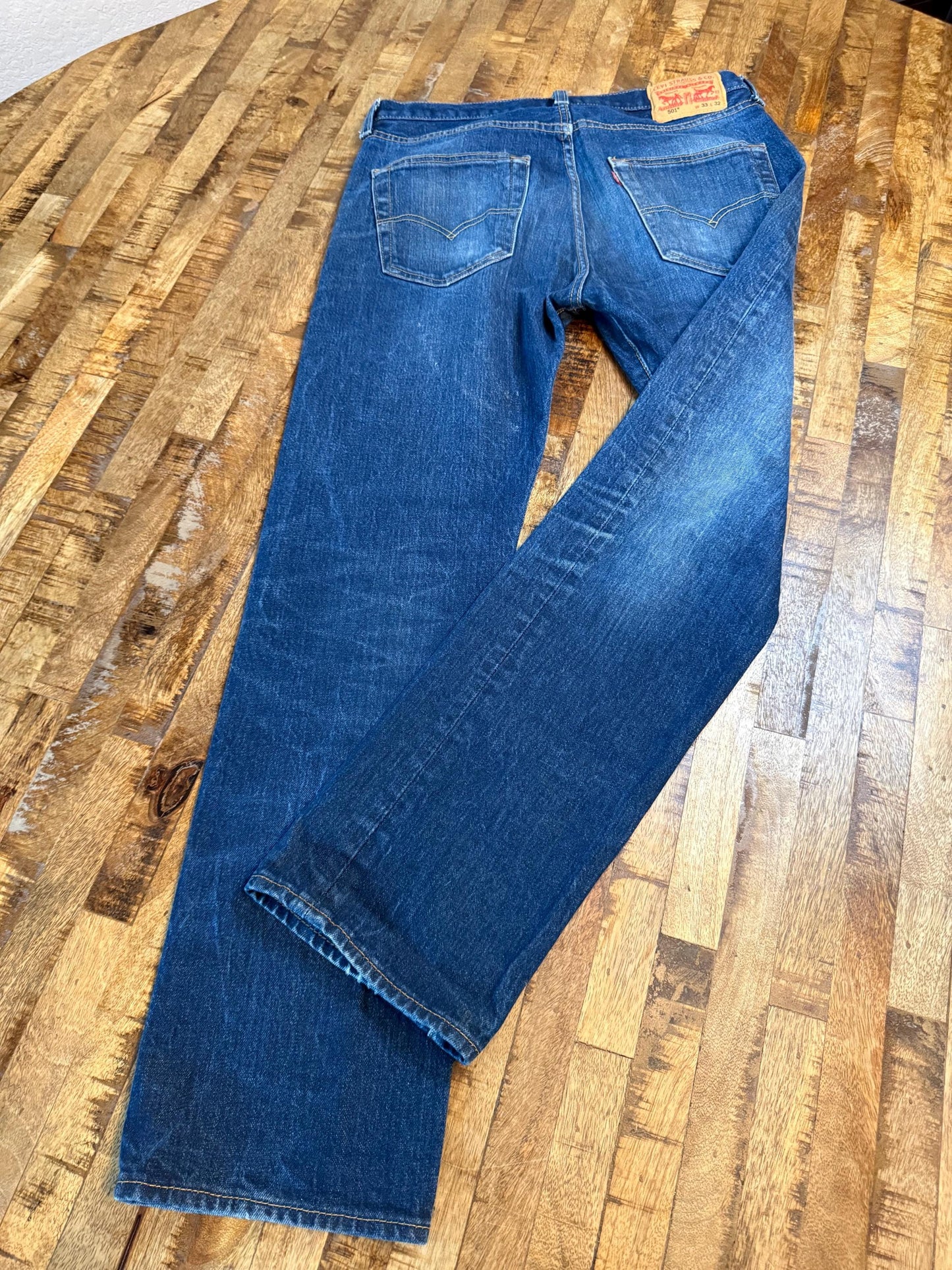 Vintage Levi 501 Jeans 33x32 – Button Fly Classic Fit Denim Jeans Dark Wash – Forever in Blue Jeans Inspo Closet