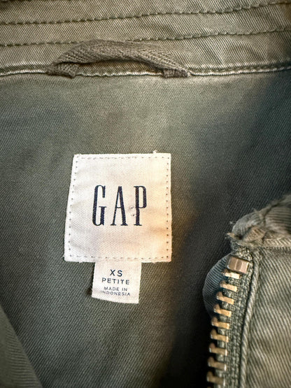 Vintage Olive Military Utility Jacket XS GAP – Belted Naru Collar Field Jacket – Fortunate Son Inspo Closet