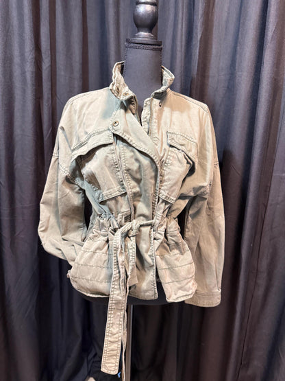 Vintage Olive Military Utility Jacket XS GAP – Belted Naru Collar Field Jacket – Fortunate Son Inspo Closet