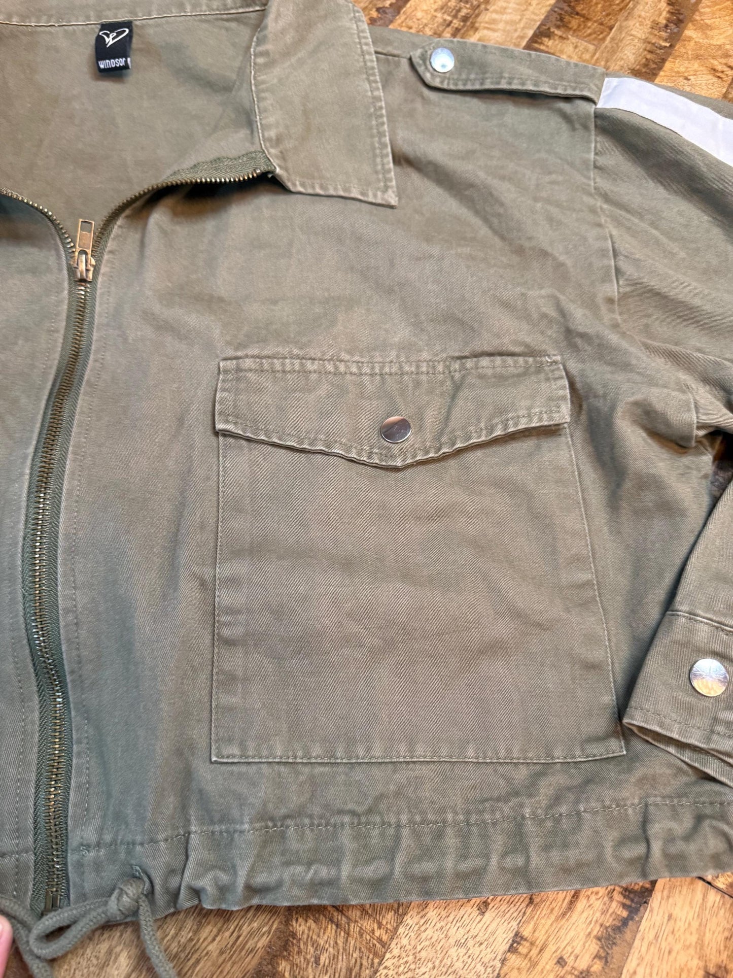 Vintage Olive Military Utility Jacket L WINDSOR – Cropped Drawstring Field Jacket – Fortunate Son Inspo Closet