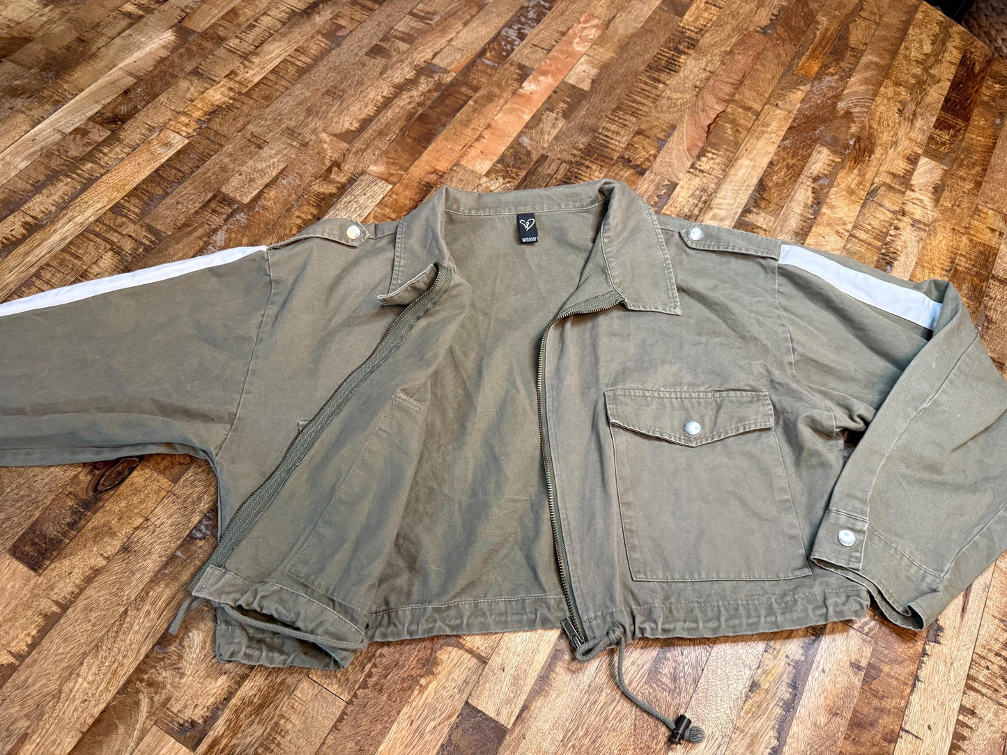 Vintage Olive Military Utility Jacket L WINDSOR – Cropped Drawstring Field Jacket – Fortunate Son Inspo Closet