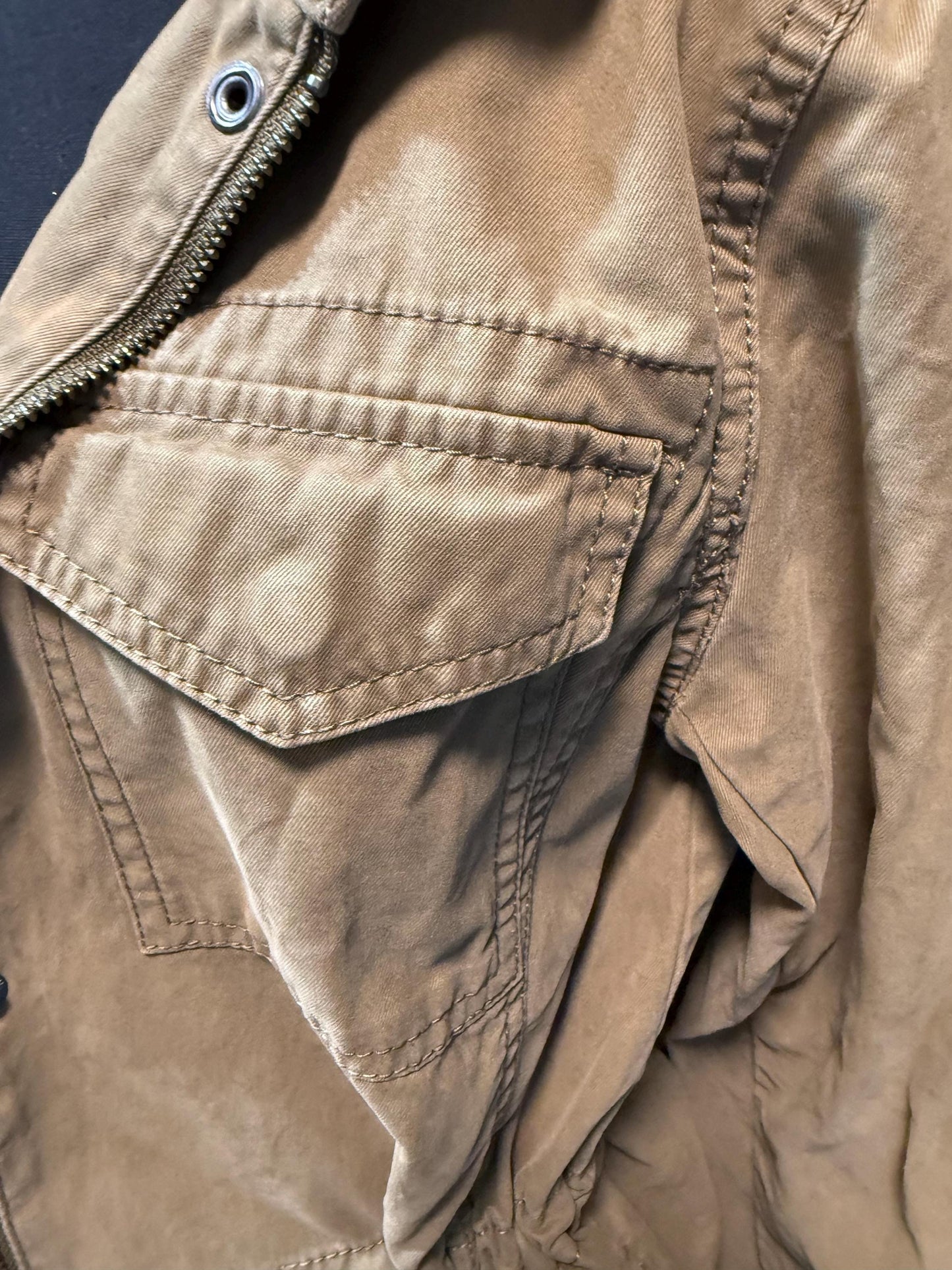 Vintage Olive Military Utility Jacket M BANANA REPUBLIC – Drawstring Waist Field Jacket – Fortunate Son Inspo Closet